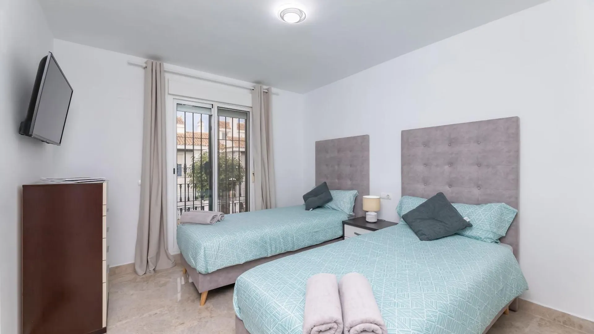 Holiday home Cozy 4 Bedroom Townhouse With Swimming Pool Marbella