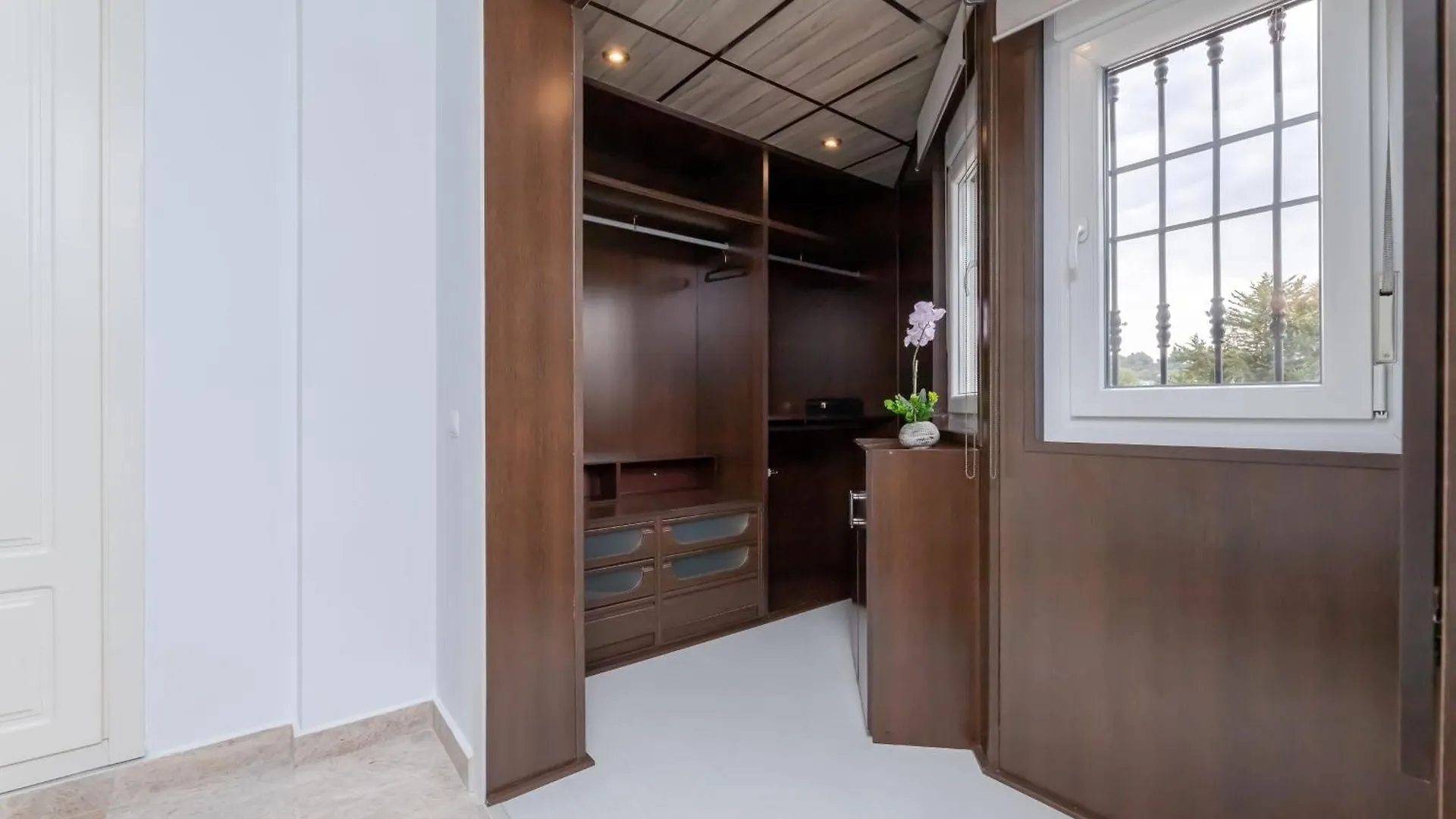 Prázdninový dům Cozy 4 Bedroom Townhouse With Swimming Pool Marbella